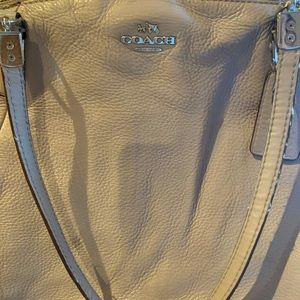 Coach shoulder bag
